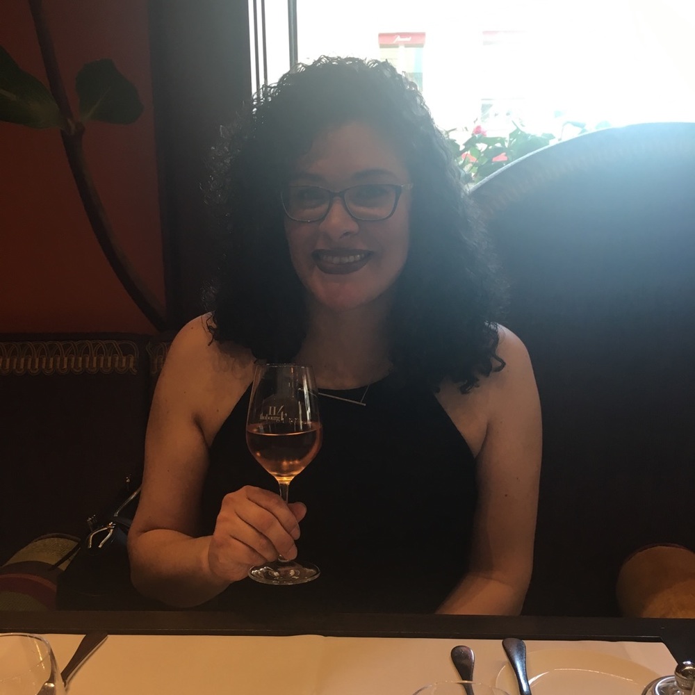 Meet your Posher, Elizabeth